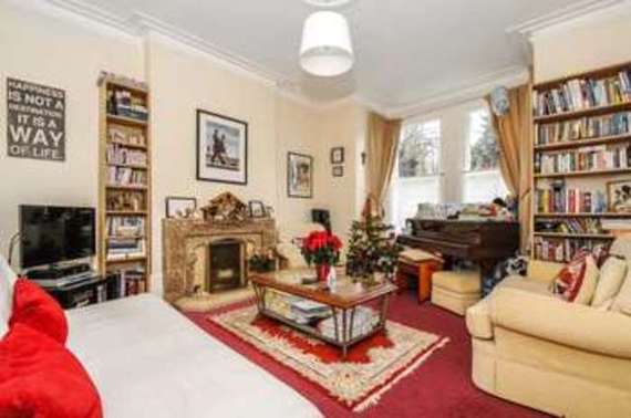 1 bedroom Flat to re...